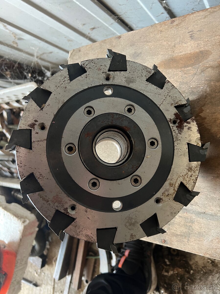 Frezovacia hlava 250 NAREX