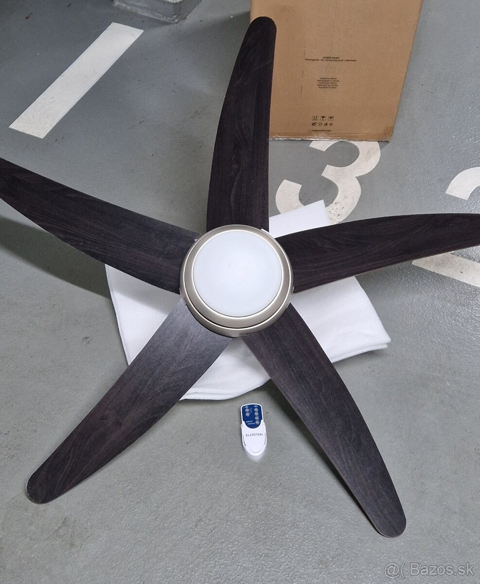 Stropný ventilátor so svietidlom Klarstein Bolero