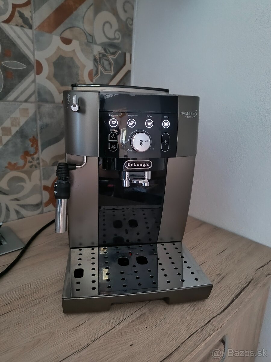 DeLonghi Magnifica S Smart ECAM 250