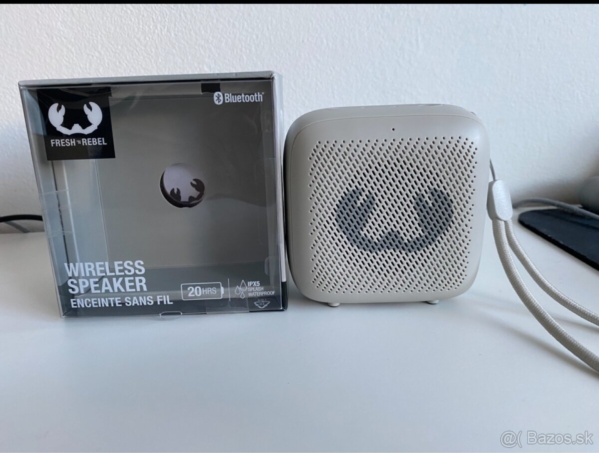 Bluetooth reproduktor čítaj popis