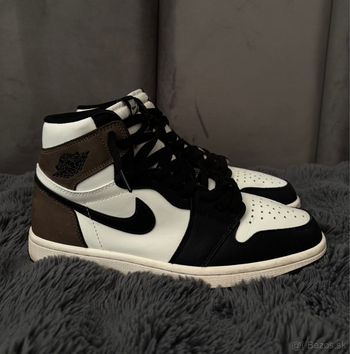 Jordan 1 Mocha