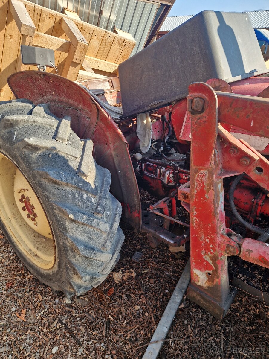 Traktor