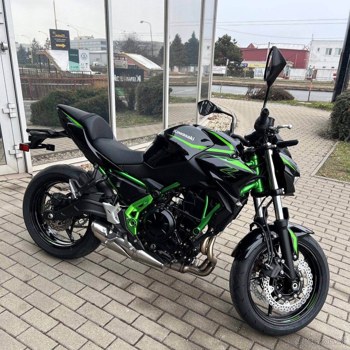 Kawasaki Z650 zelená 2025 50kw aj 35kw