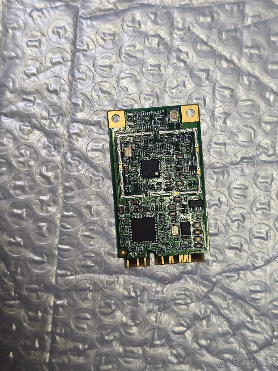 Mini PCIe DVB-T tuner AverMedia A309-B