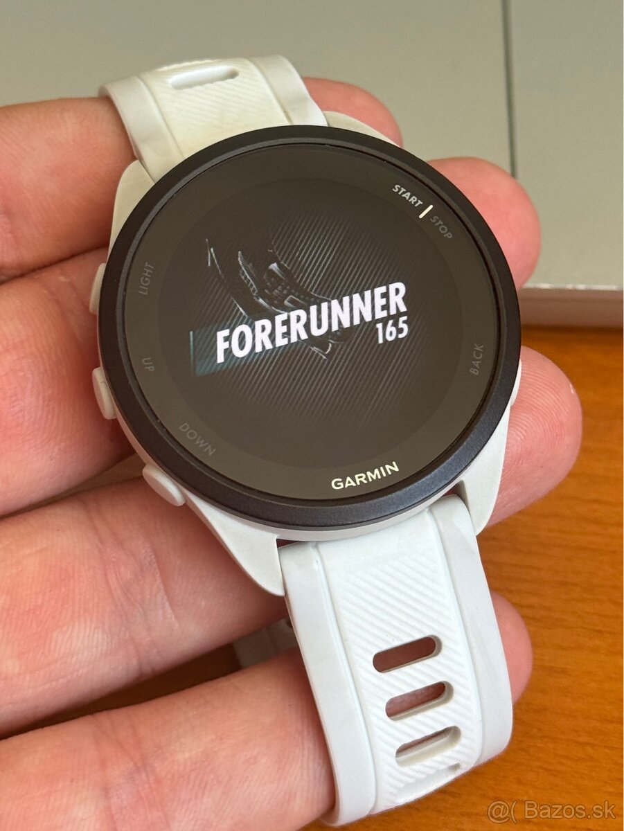 Garmin Forerunner 165 ako nové
