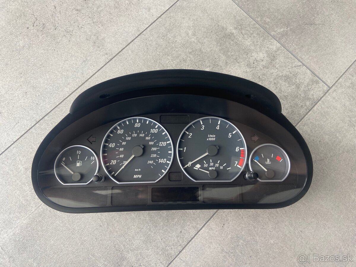 Budíky BMW E46