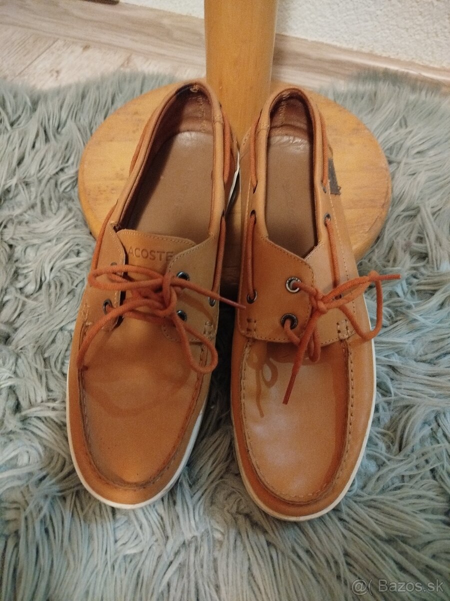 Pánske kožené mokasíny Lacoste 43