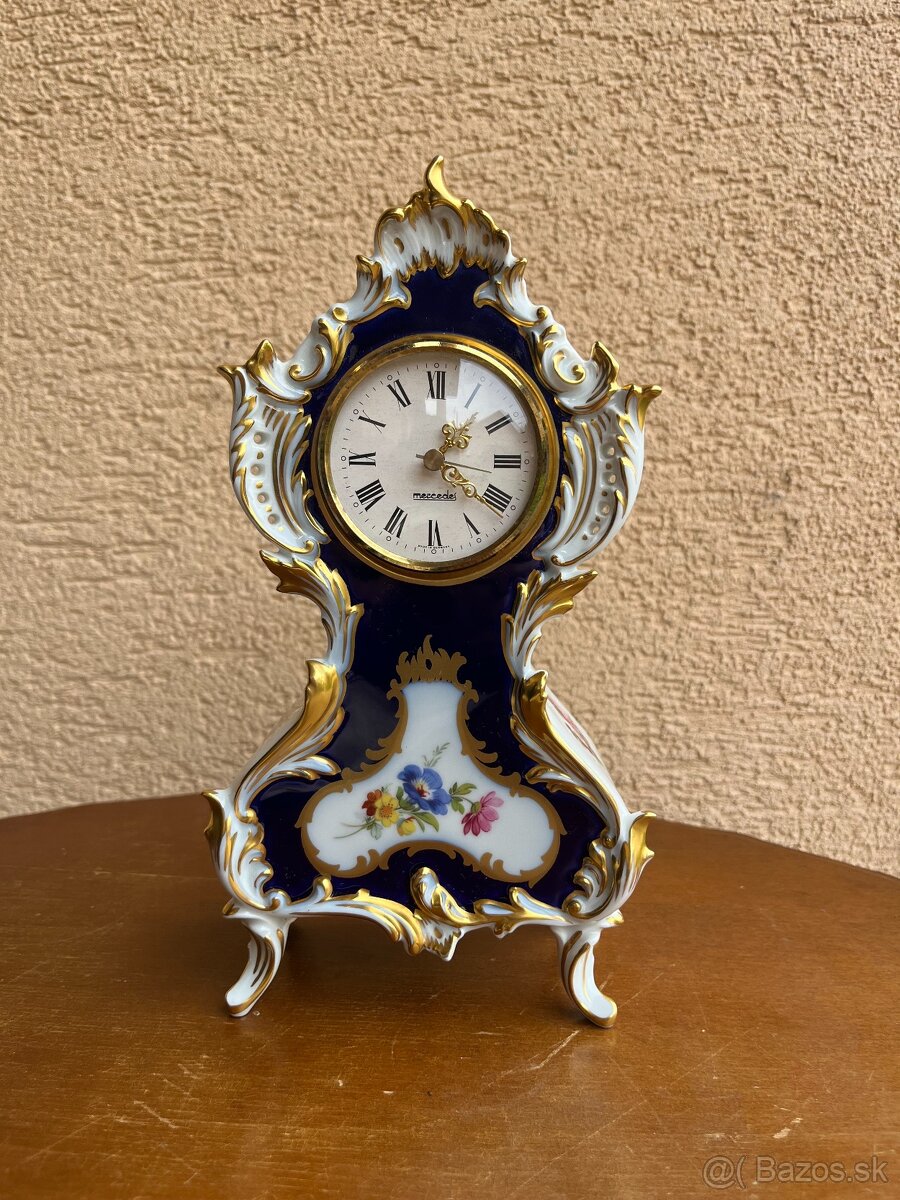 Porcelánové hodiny Kaiser