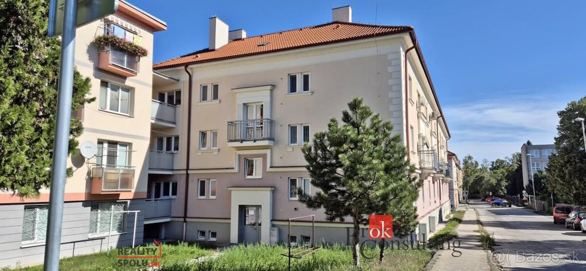 2 izb. byt v historickom centre mesta Nitra