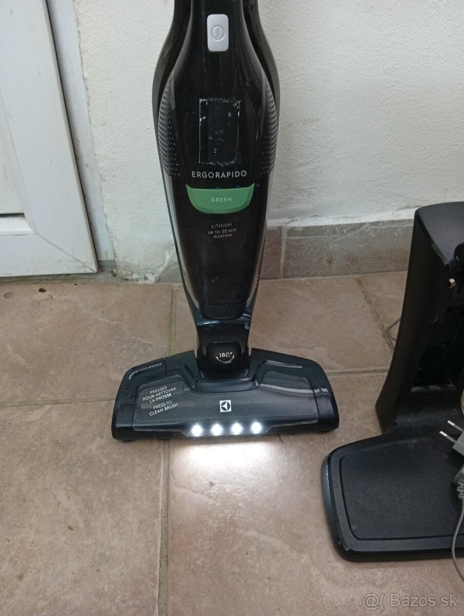 Predám akú vysávač Electrolux ERGO rapido
