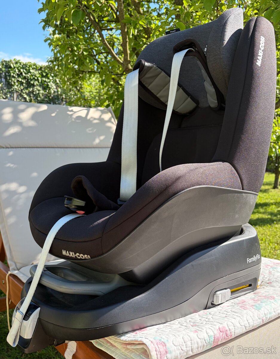 Maxi cosi pearl + FamilyFix
