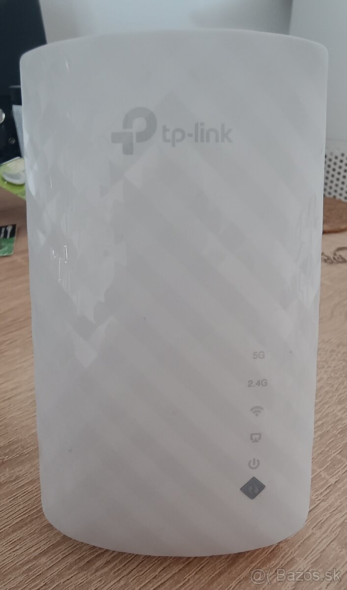 TP-LINK RE200 AC750 (WiFi Extender)