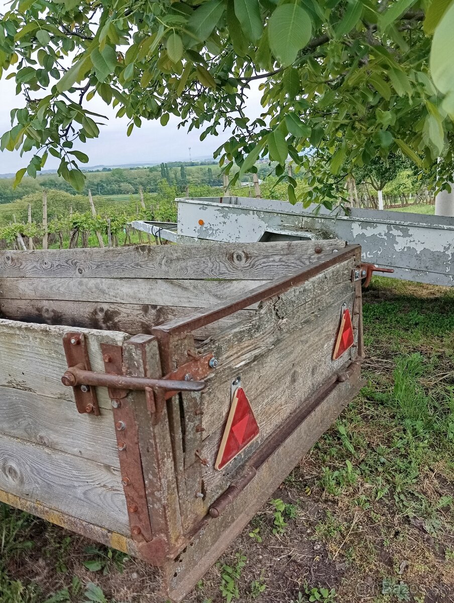 Dvojkolesová vlečka