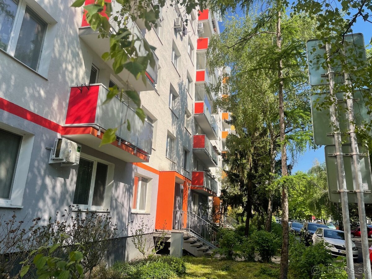 garz. Ružinov - Nezábudková