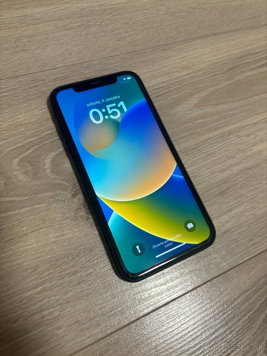 iPhone XR 64 GB čierny – funkčný