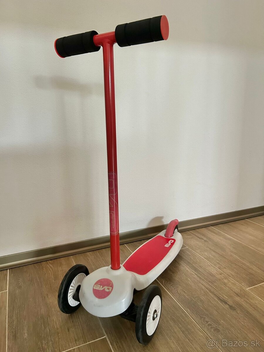 Detska kolobezka EVO (tri kolesa)