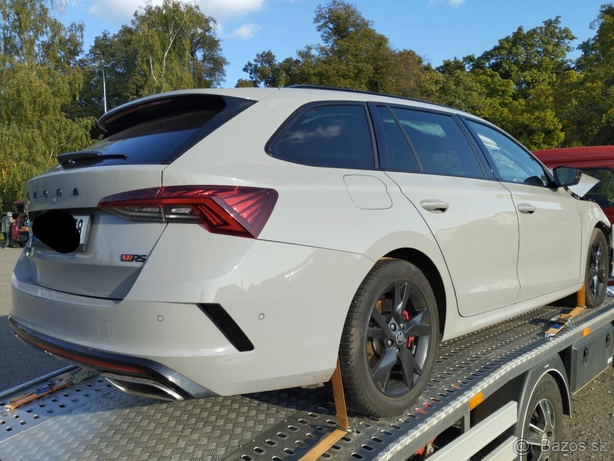 Škoda Octavia IV RS - 2.0Tsi 180kw MOTOR+PŘEVODOVKA OK