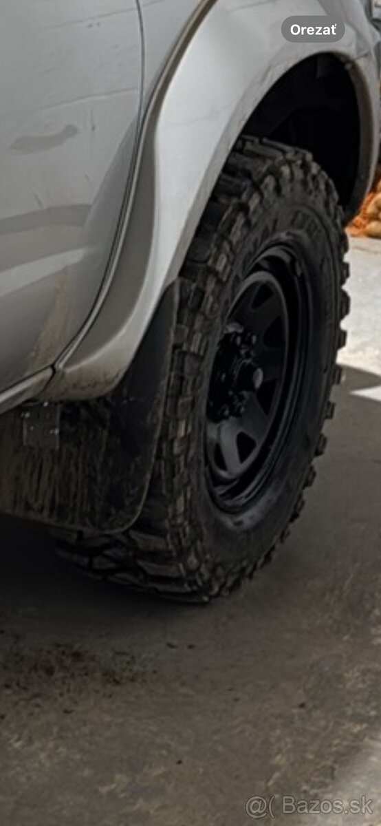 Offroad pneu plus