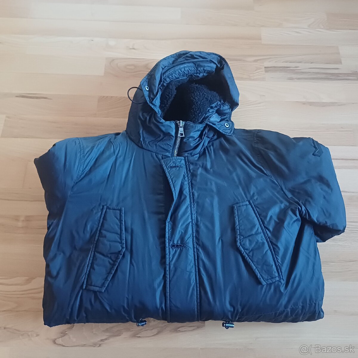 Gas čierna zimná parka