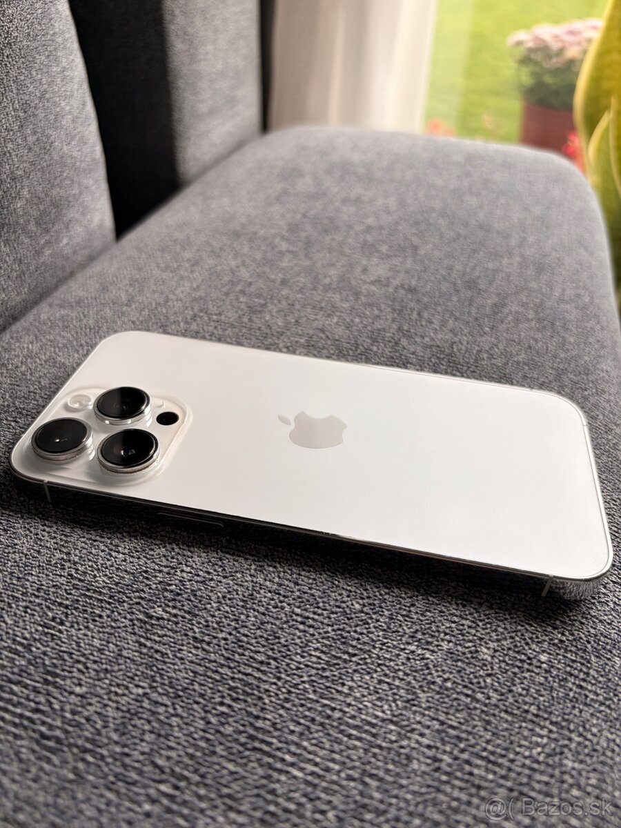 iPhone 14 Pro Max Biela