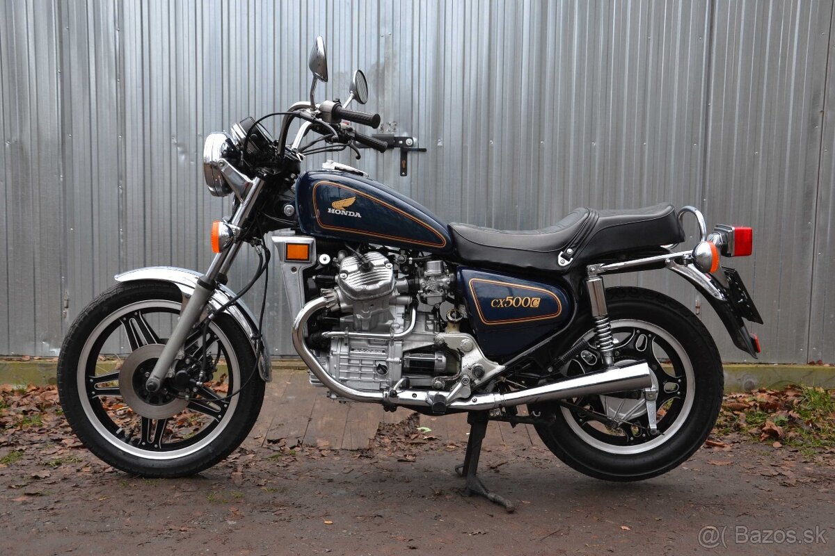 Honda CX 500C, od 1984 1 majitel - číst inzerát.