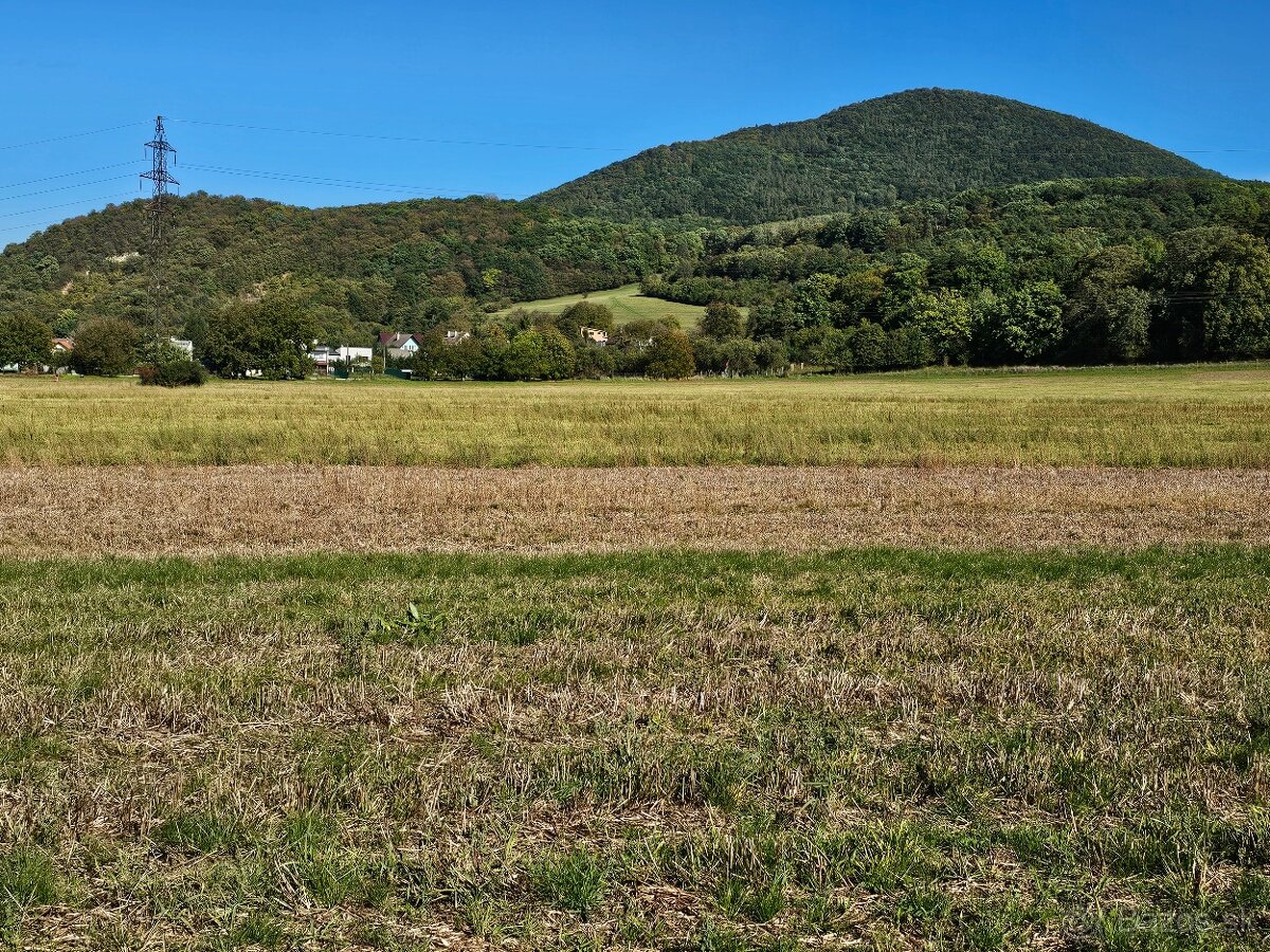 Na predaj orná pôda 7.082 m2 - Košeca