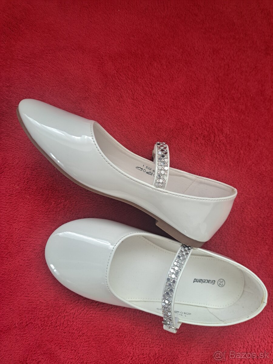 Balerínky na 1. sv. prijímanie