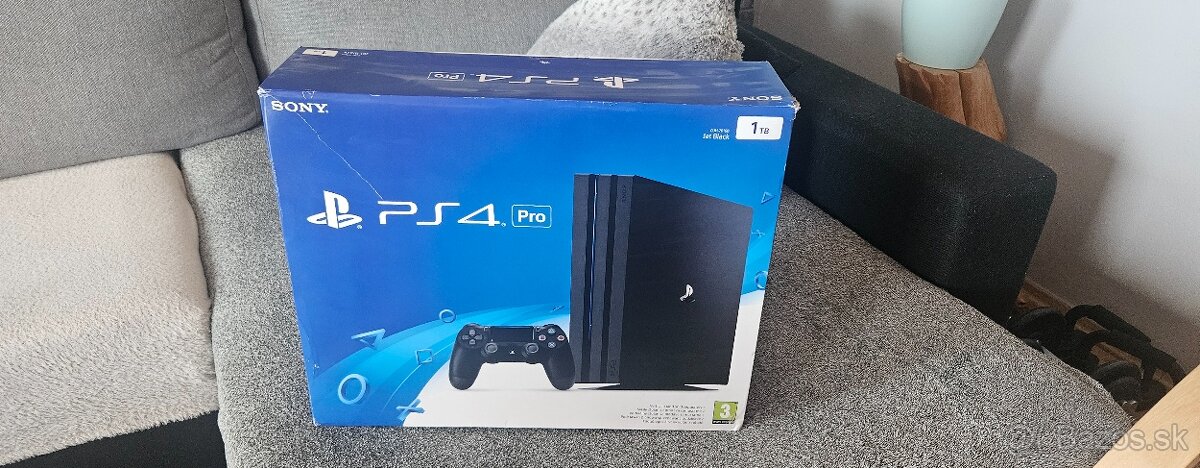Predám PS4 PRO