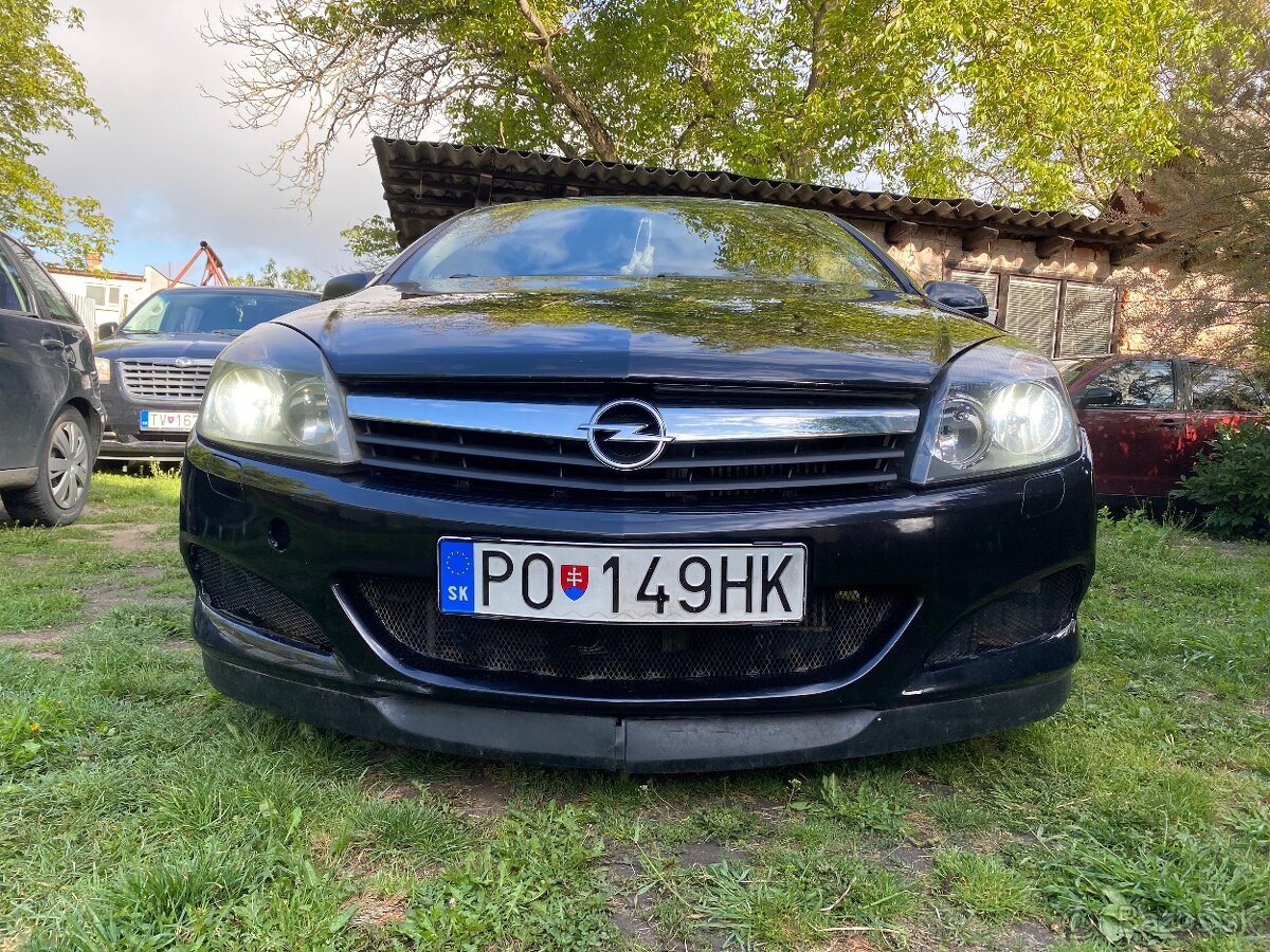 Opel astra H cupe