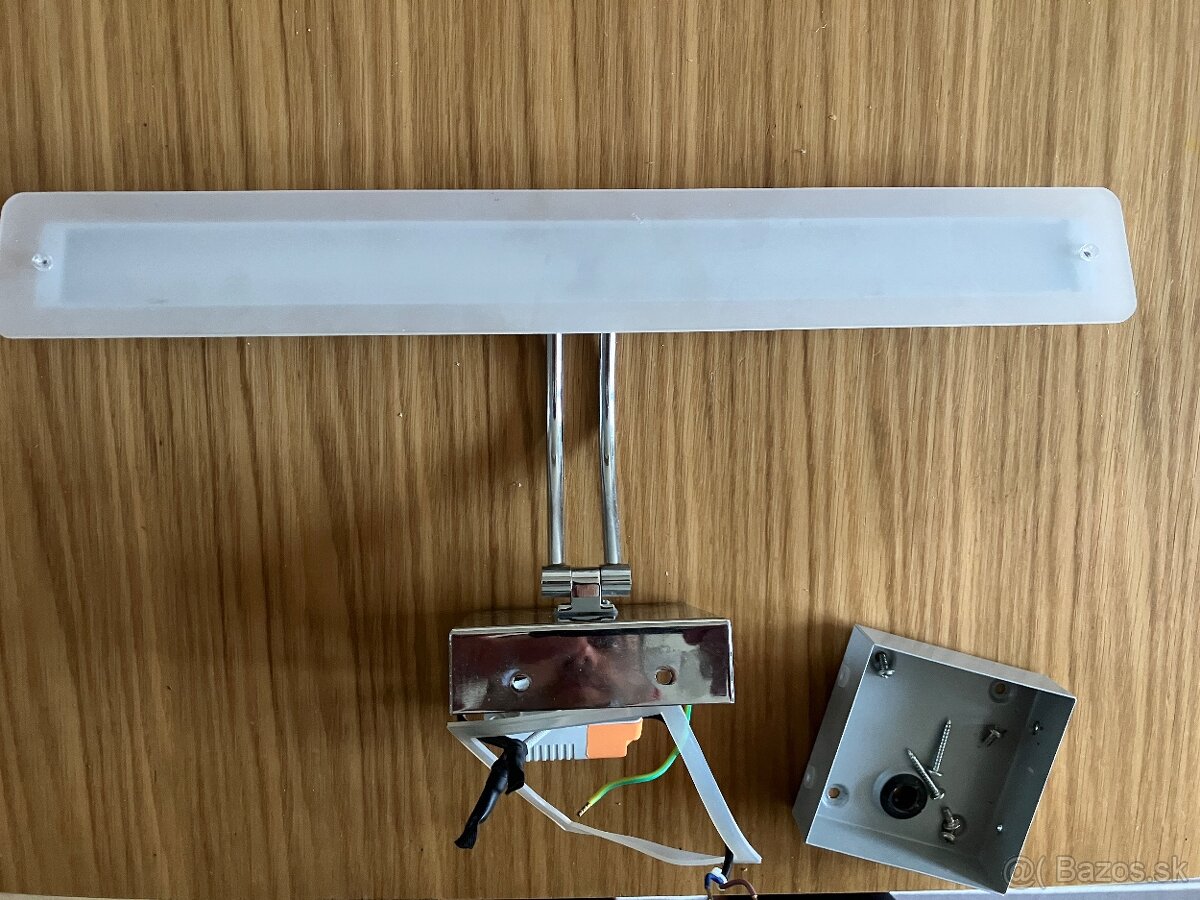 Kupelnova Lampa nad zrkadlo Darujem