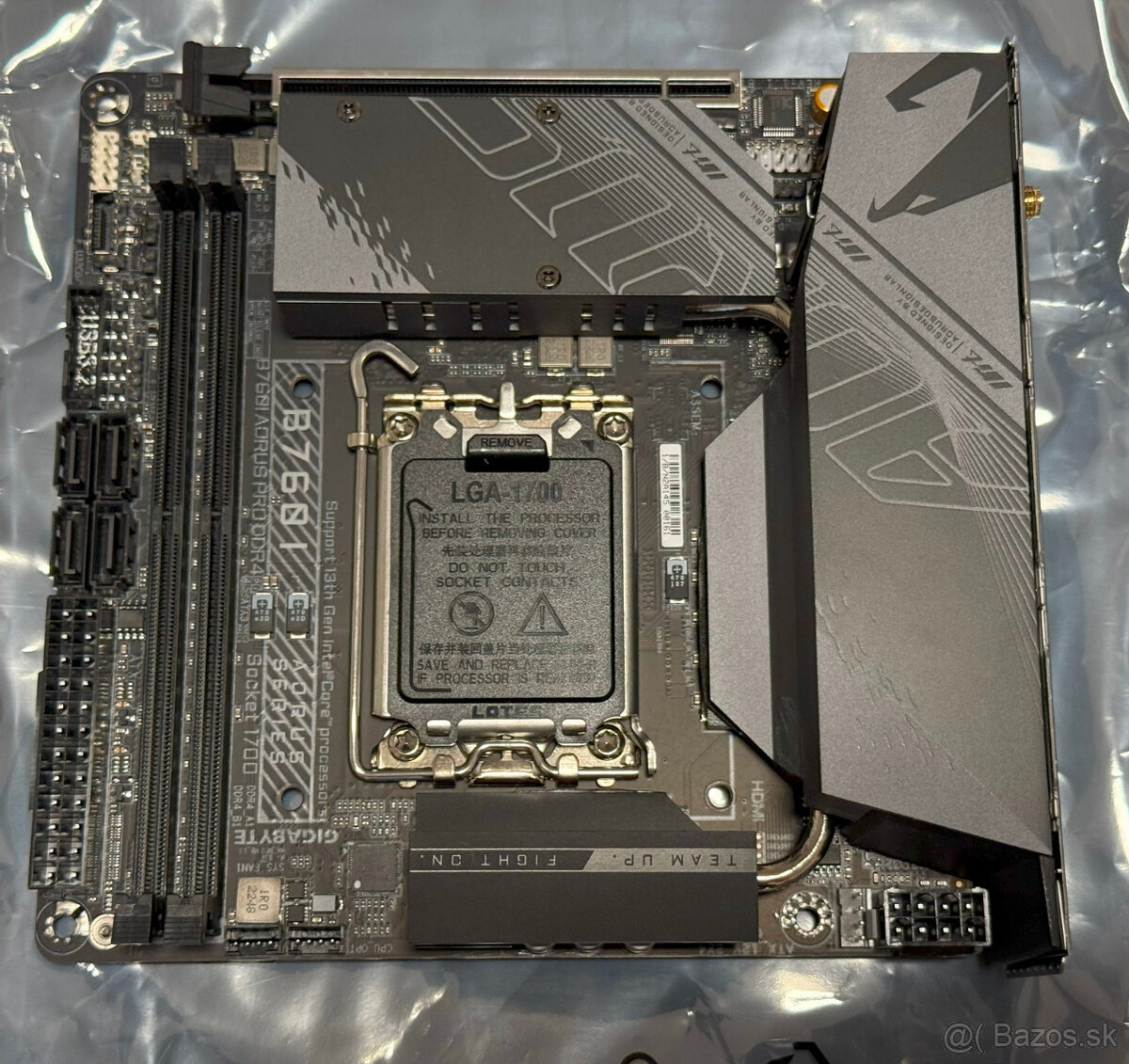 GIGABYTE B760I AORUS PRO DDR4 soc 1700