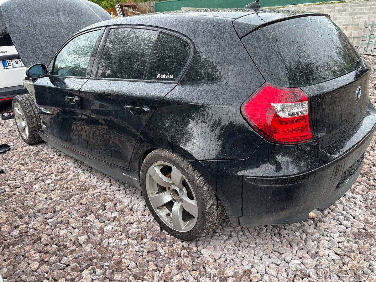 BMW 120d E87
