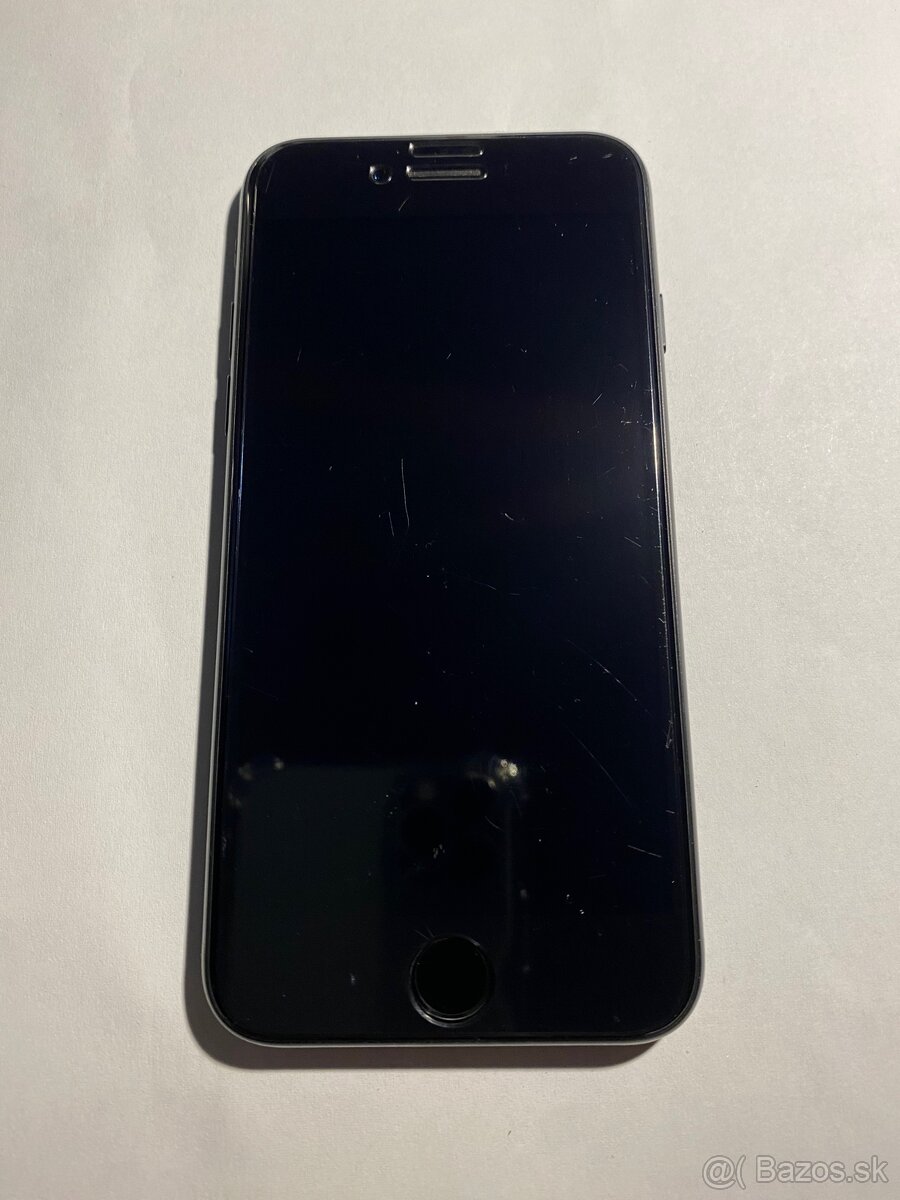 iPhone se2020 64GB