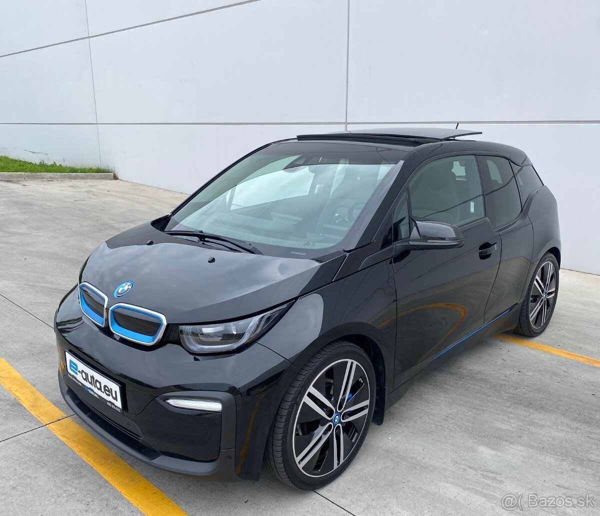 BMW i3 94 Ah REX, 2018 Full výbava