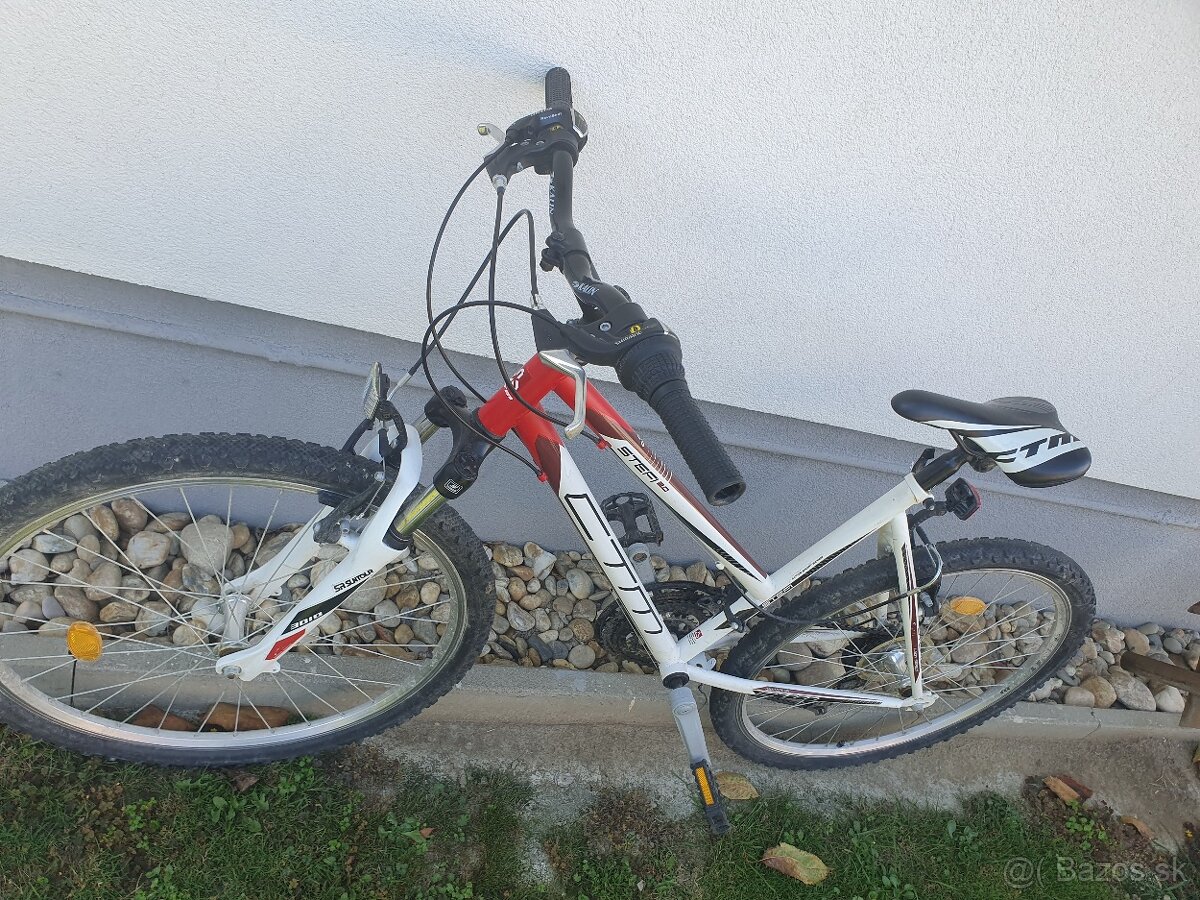 Predam damsky horsky bicykel zn.CTM