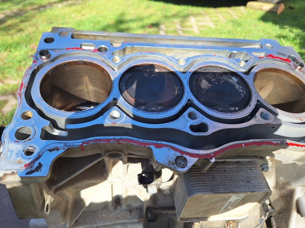 Poškodený motor 1.5Tsi