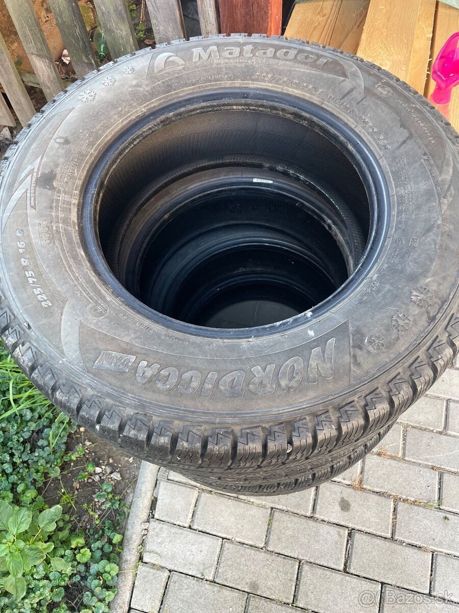 Matador 225/75 r16c zimne