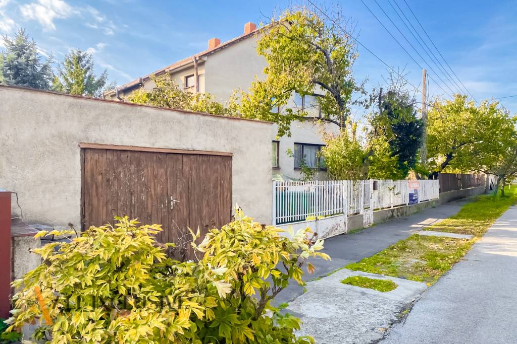 ALL INCLUSIVE I 5 IZBOVÝ RD S GARÁŽOU, POZEMOK 712 M2- MATÚŠ