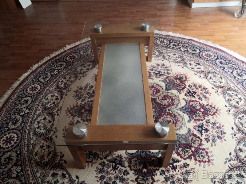 Konferenčný stolík