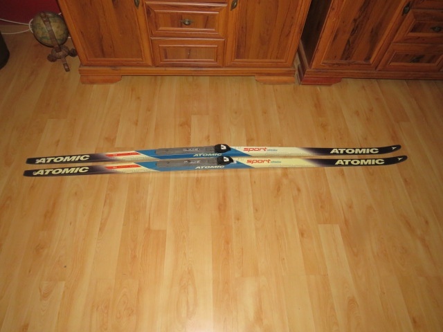 Predam bezky ATOMIC190 cm,SNS-Skate