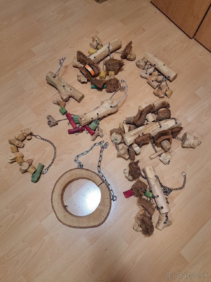 Doplnky pre papagáje