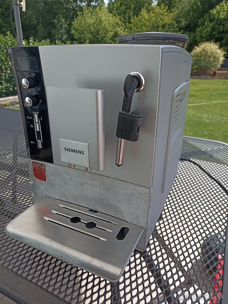 Phillips EQ.5 kávovar - nedá sa zapnúť