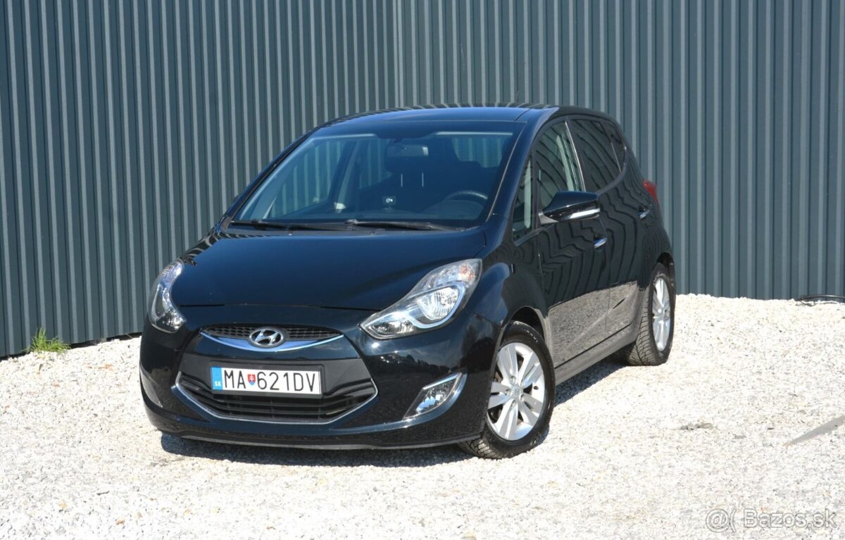 Hyundai ix20 1.60 benzín, automat, panoráma