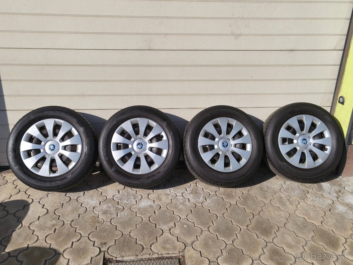 SKODA/VW DISKY R16 + 215/60 LETNE