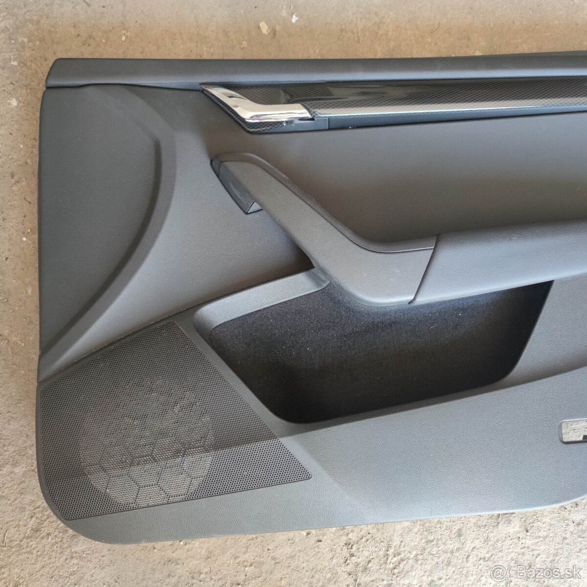 Škoda Octavia 3 RS tapacir predných dverí