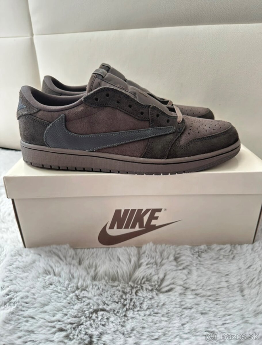 Air jordan 1 travis scott velvet brown