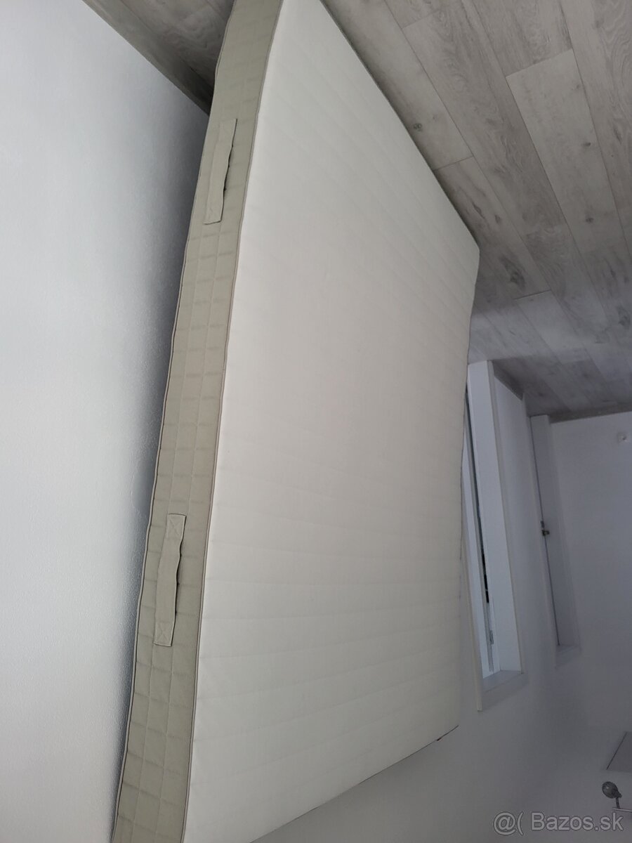 Darujeme matrac z Ikei 200x160 za odvoz