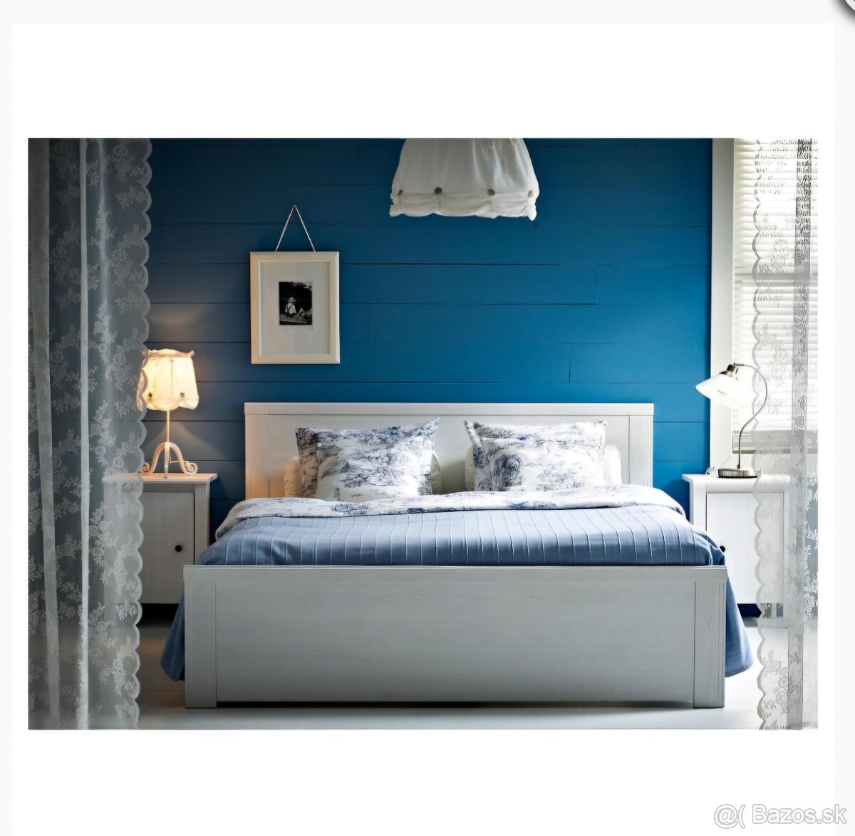 Rám postele Ikea 140x200 s roštami + nočné stolíky 2ks