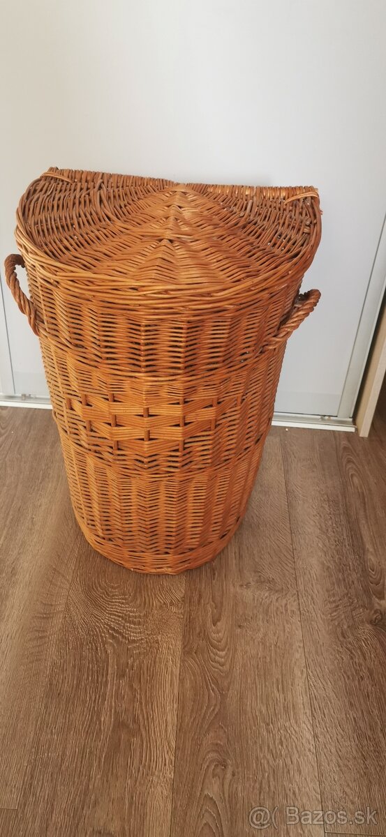 Predám prútený kôš na prádlo, hračky