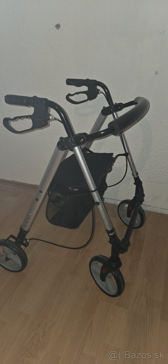 Choditko pre seniorov